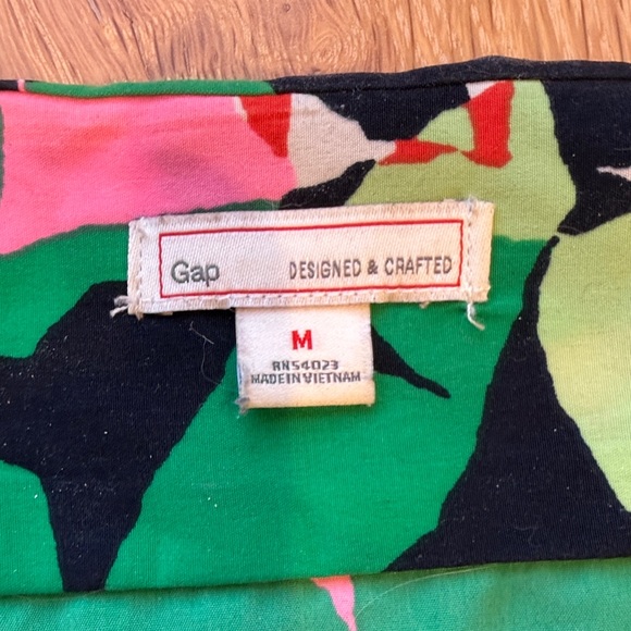 GAP Multicolor Top - Picture 2 of 5